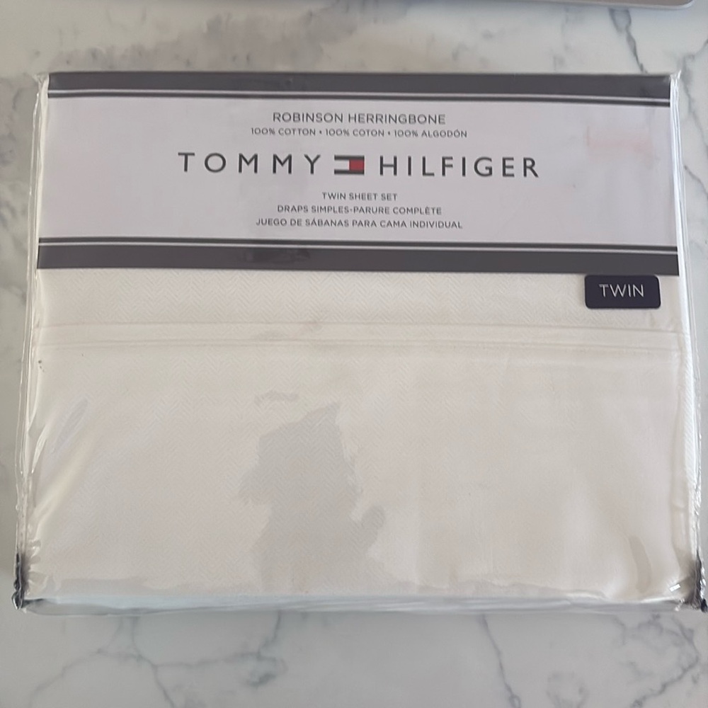 Tommy Hilfiger 100% Cotton Twin Sheets  - White NWT